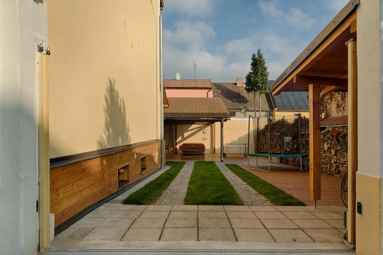 Romance Ubytovani Jindřichŭv Hradec Ngoại thất bức ảnh