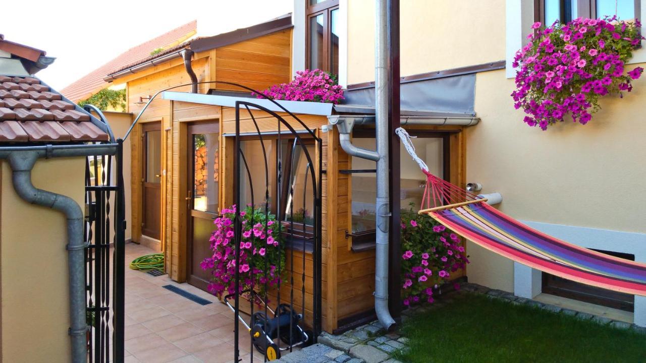 Romance Ubytovani Jindřichŭv Hradec Ngoại thất bức ảnh