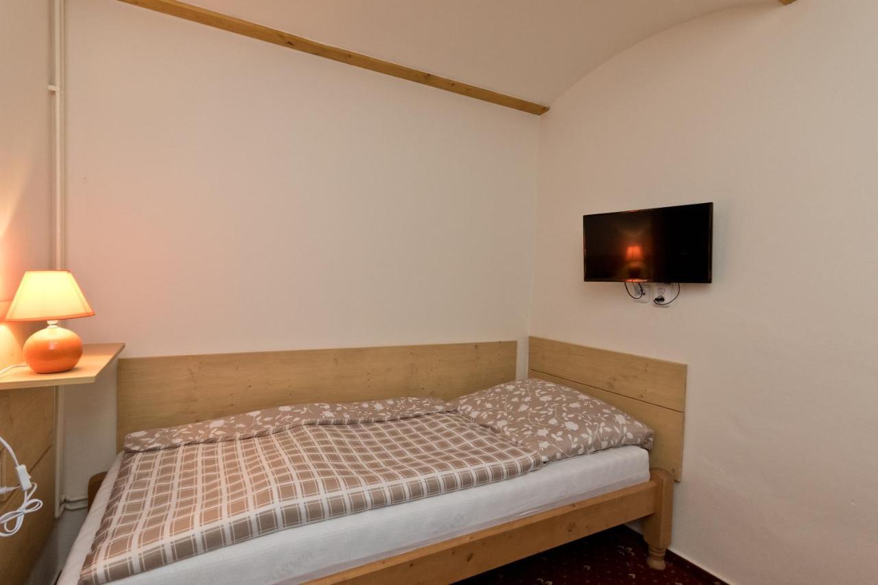Romance Ubytovani Jindřichŭv Hradec Ngoại thất bức ảnh