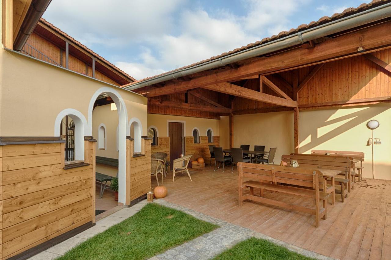 Romance Ubytovani Jindřichŭv Hradec Ngoại thất bức ảnh